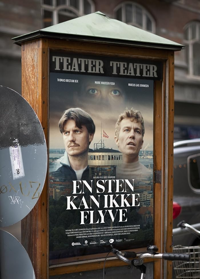 En sten kan ikke flyve poster